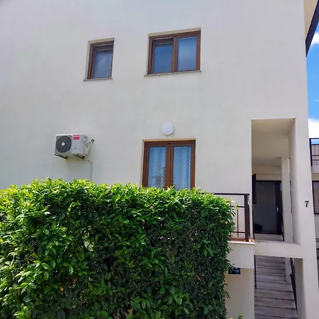Apartment Kiwi Rabac